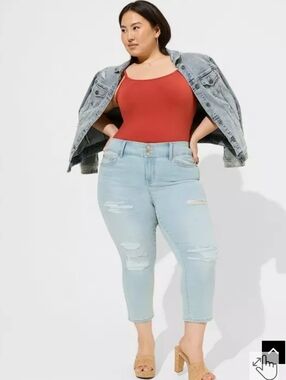 Torrid Crop Skinny Jegging Super Soft High-Rise Jean